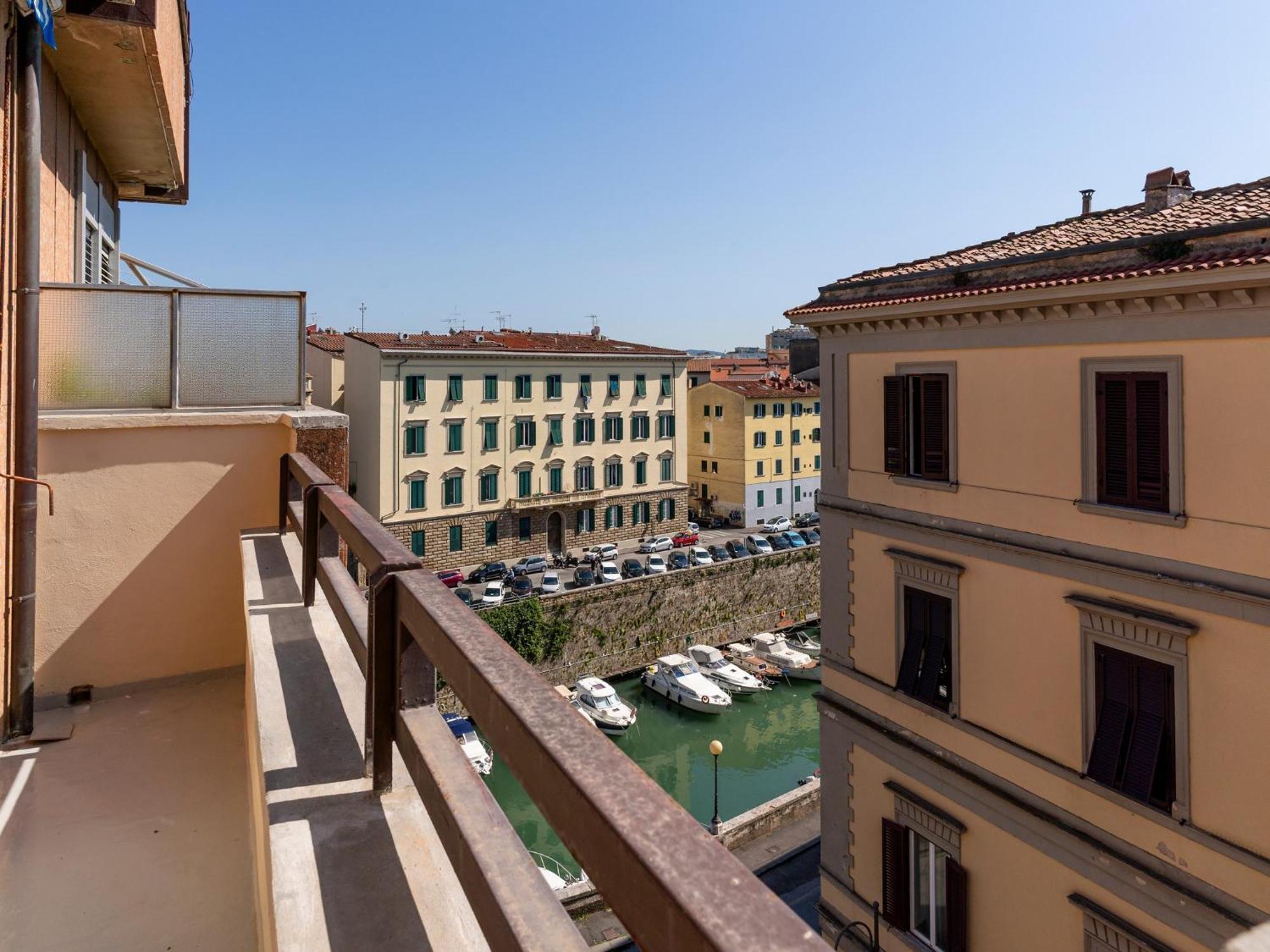 Livorno Central And Modern 2 Apts & 1 Room! Zewnętrze zdjęcie